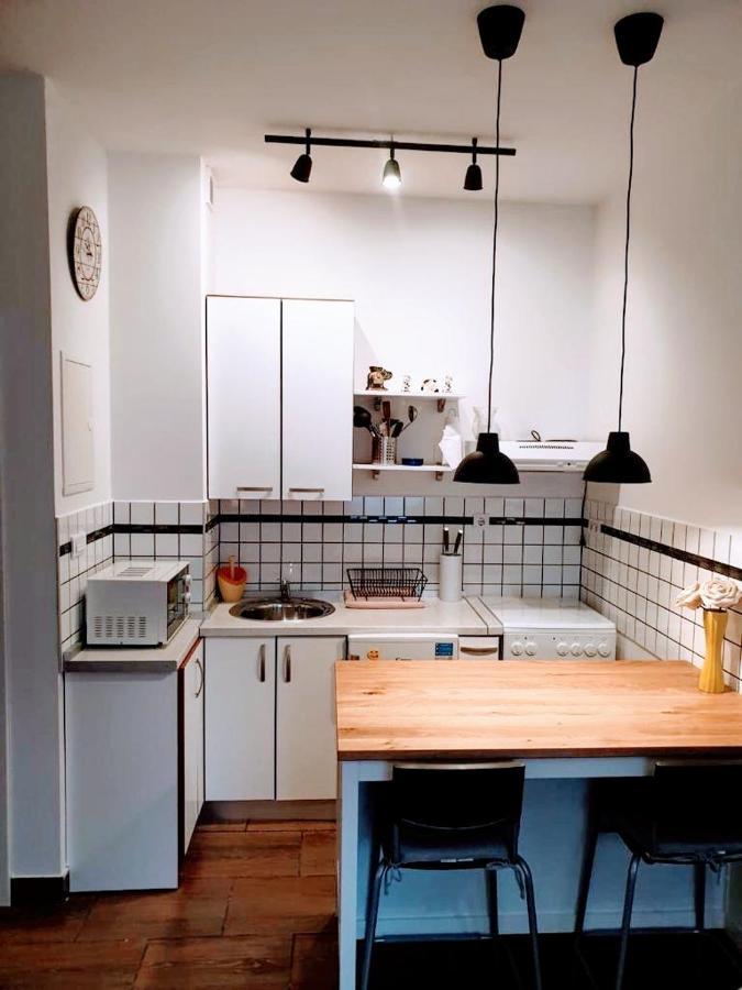 Studio Apartmant Leona With Parking Place Split Exterior foto